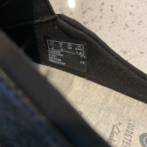 Clark's Black cloudstepper shoe - Picture 7 of 7